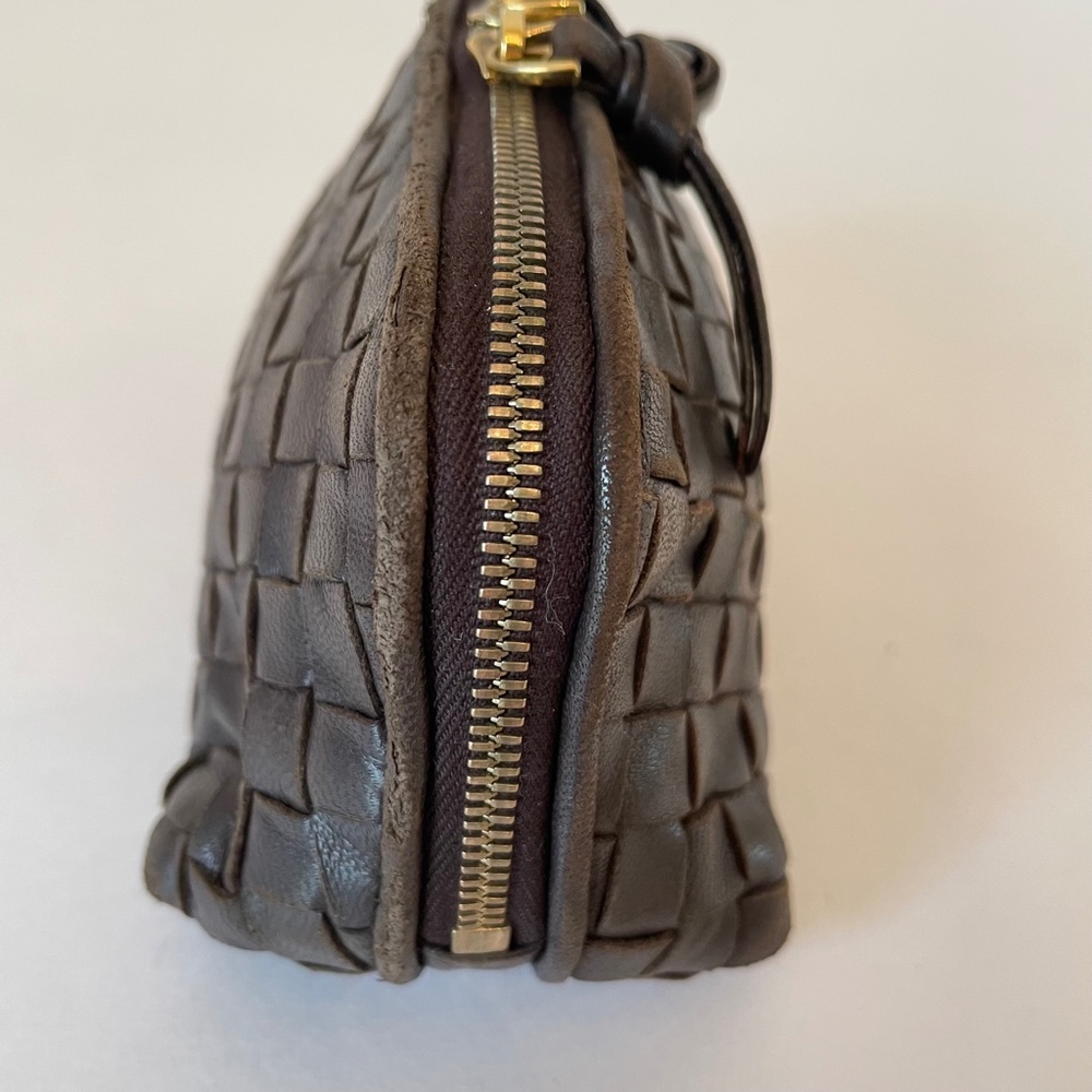 Bottega Veneta Intrecciato Brown leather small pouch cosmetic case mini bag - Picture 7 of 16